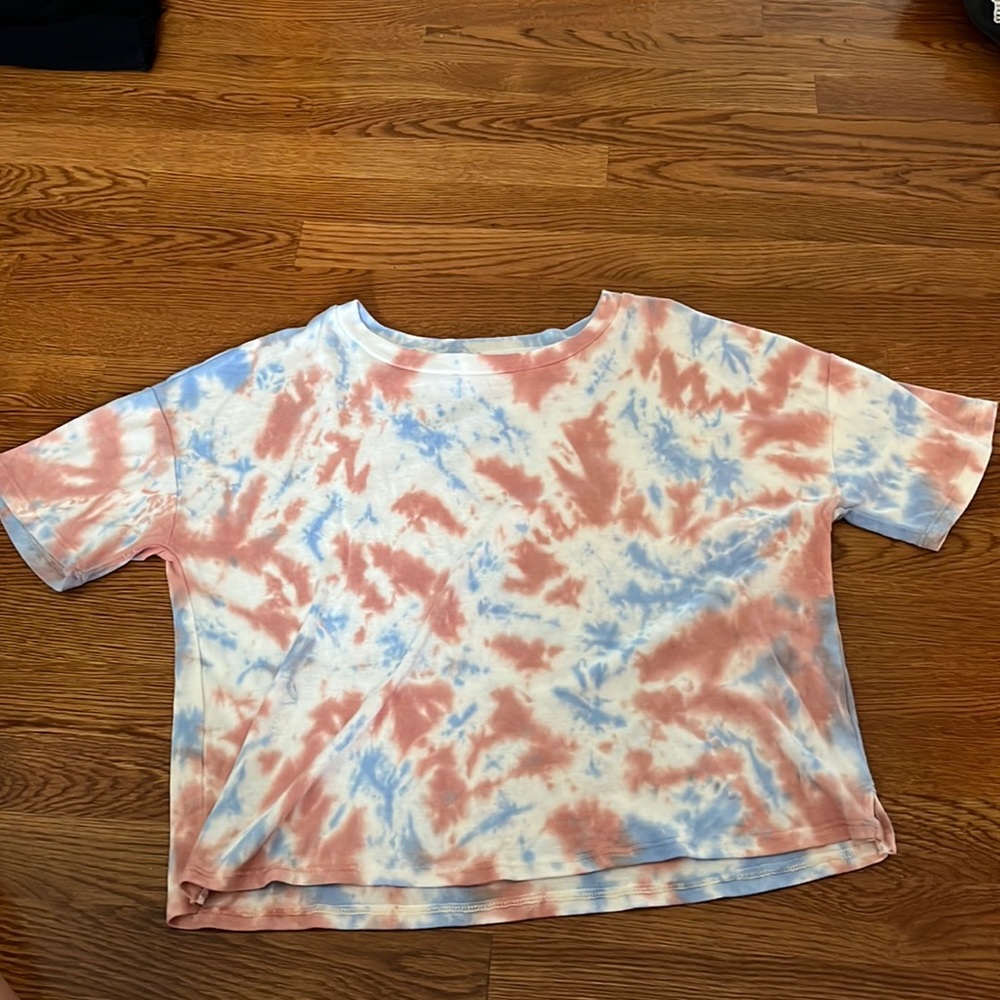 super soft tie dye crop